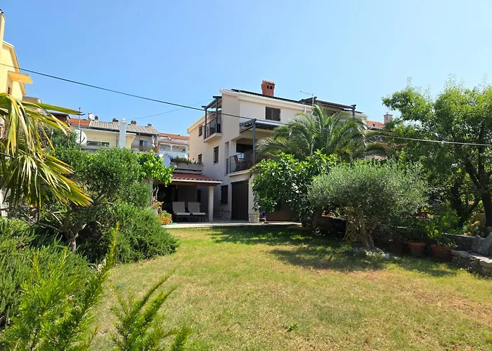 Damir With Terrace Apartman Crikvenica